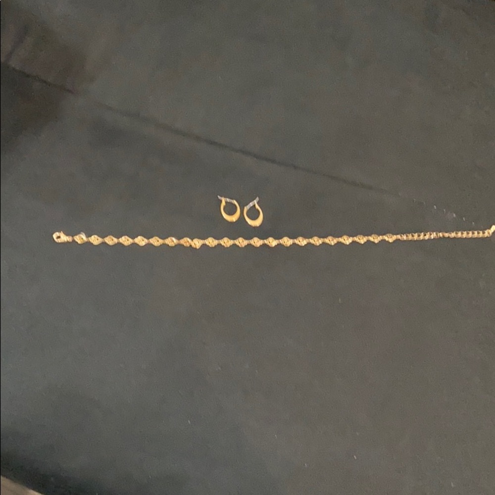 Hoops and adjustable anklet lia Sophia